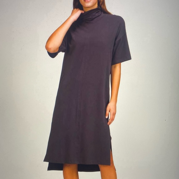 Lululemon LA funnel neck T-shirt dress, EUC - Picture 1 of 4
